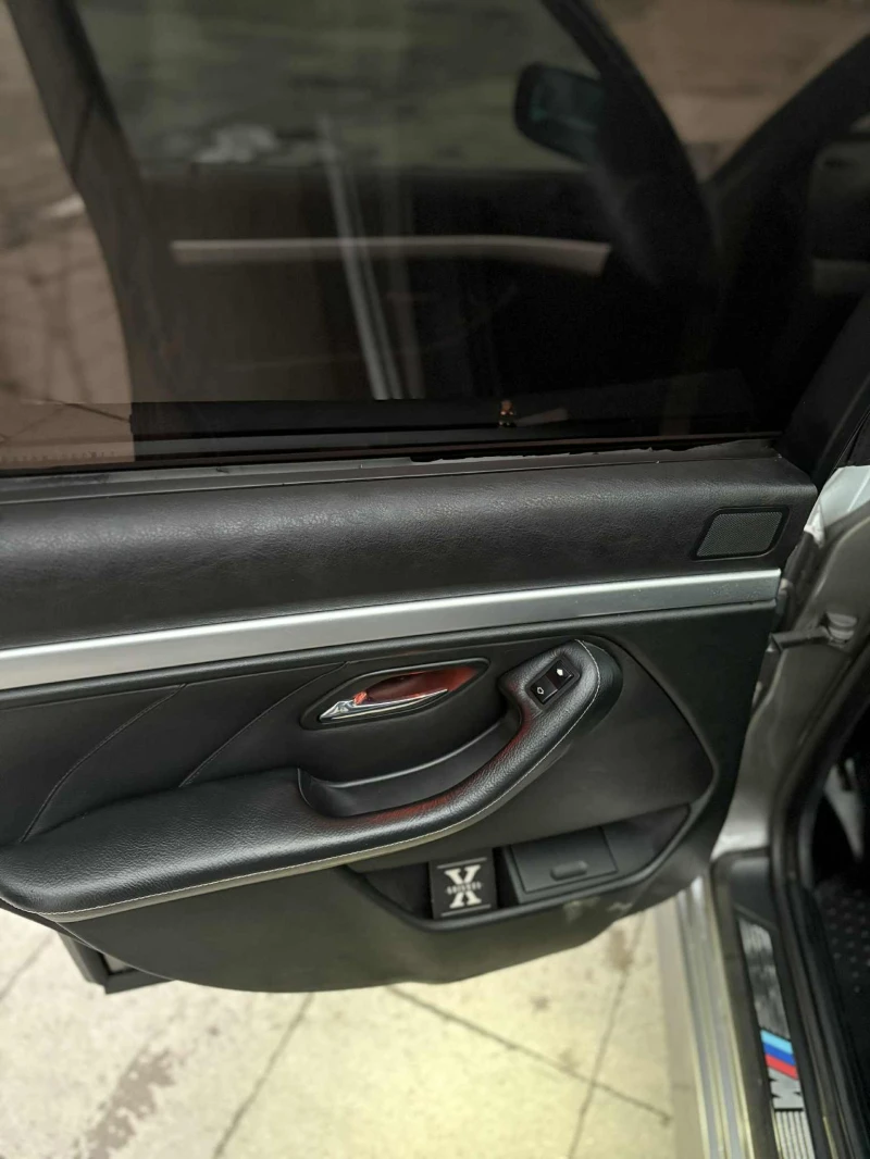 BMW 530, снимка 9 - Автомобили и джипове - 53433674