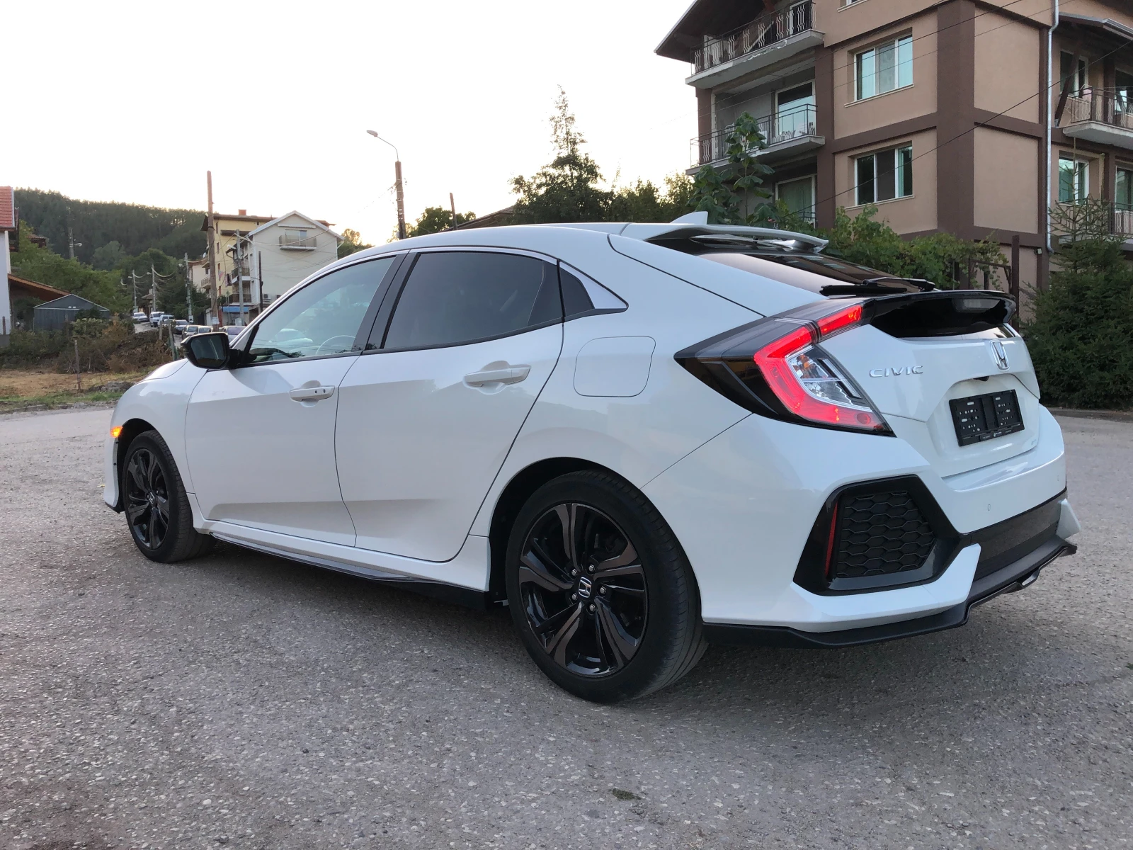 Honda Civic HONDA CIVIC ШВЕЙЦАРИЯ EXECUTIVE+  - изображение 4