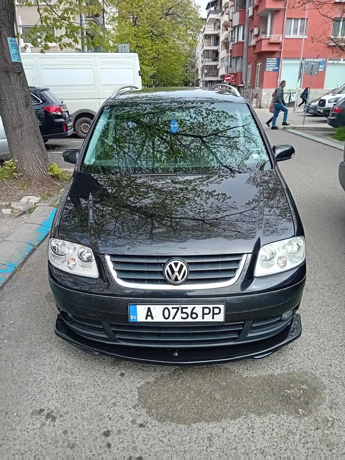 VW Touran  - изображение 2
