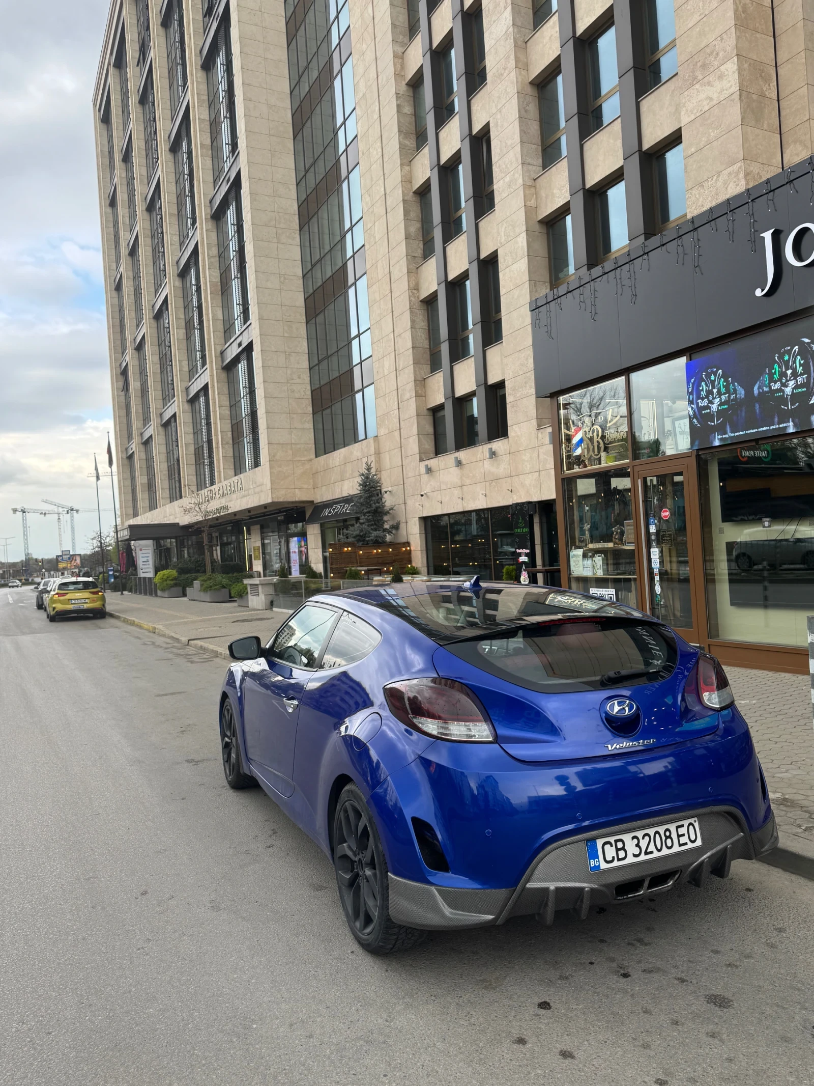 Hyundai Veloster   - изображение 3
