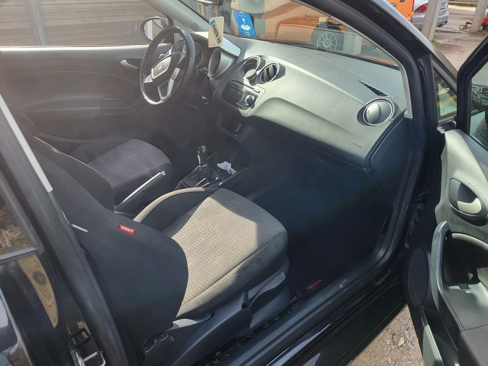 Seat Ibiza 1.6 тди 105 коня Климатроник Ксенон - изображение 5