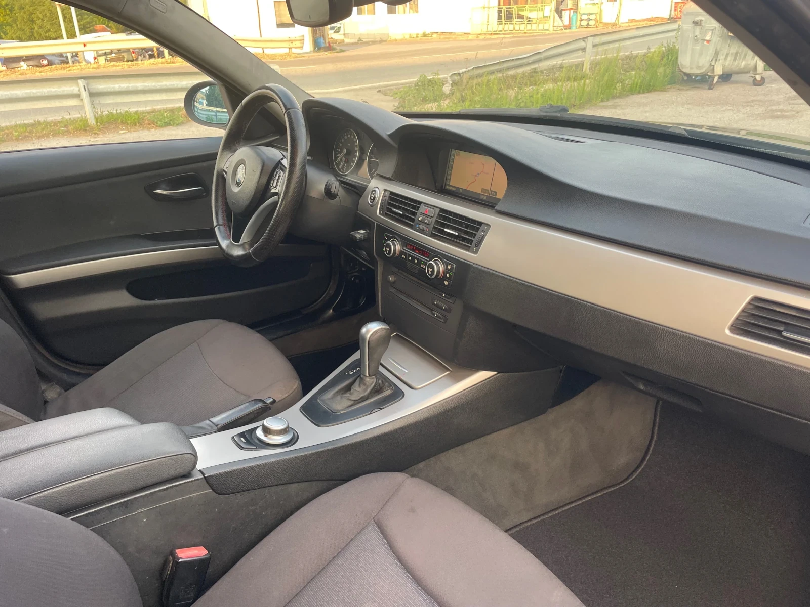 BMW 320 D NAVI XENON AUTOMATIC 163КС - изображение 7