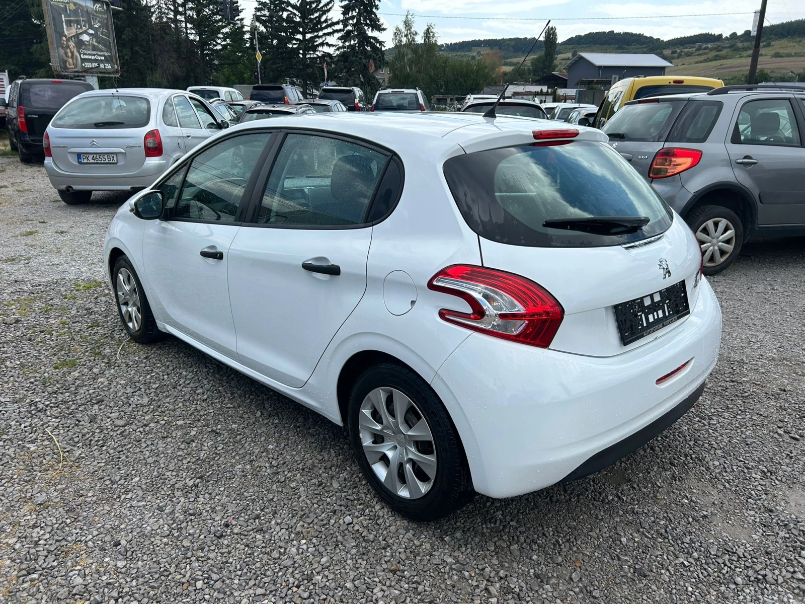 Peugeot 208 1.4HDI - изображение 6