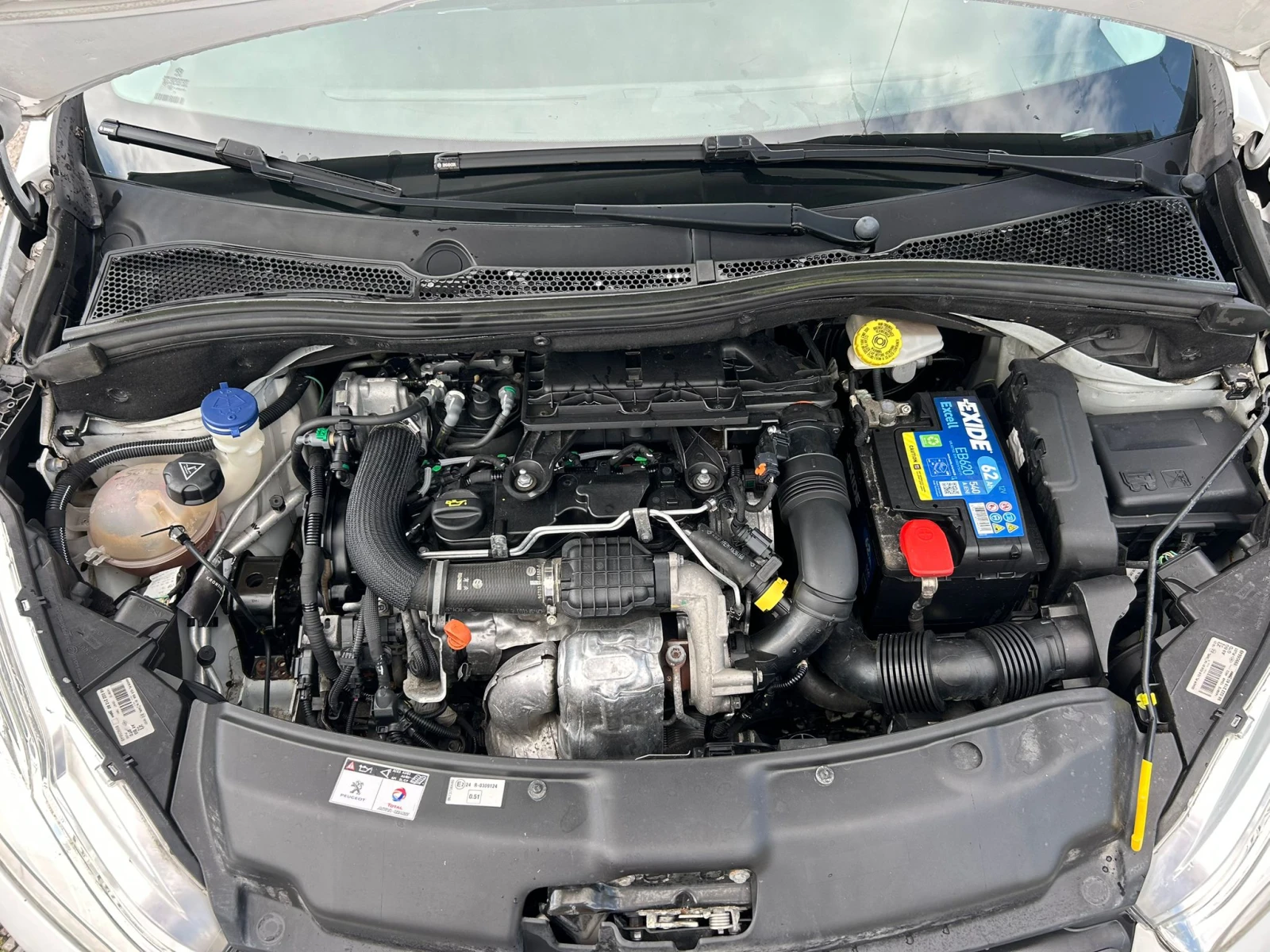 Peugeot 208 1.4HDI - изображение 8