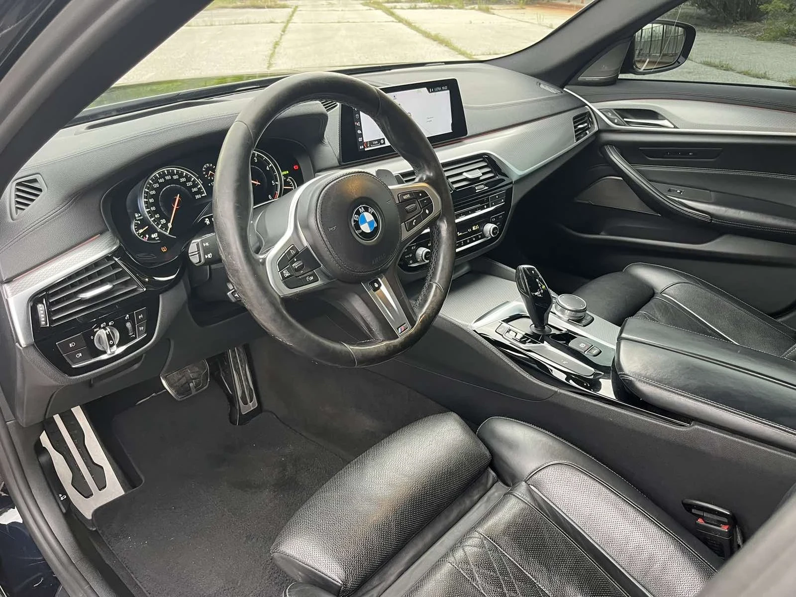BMW 530 xDrive   | Mobile.bg   8