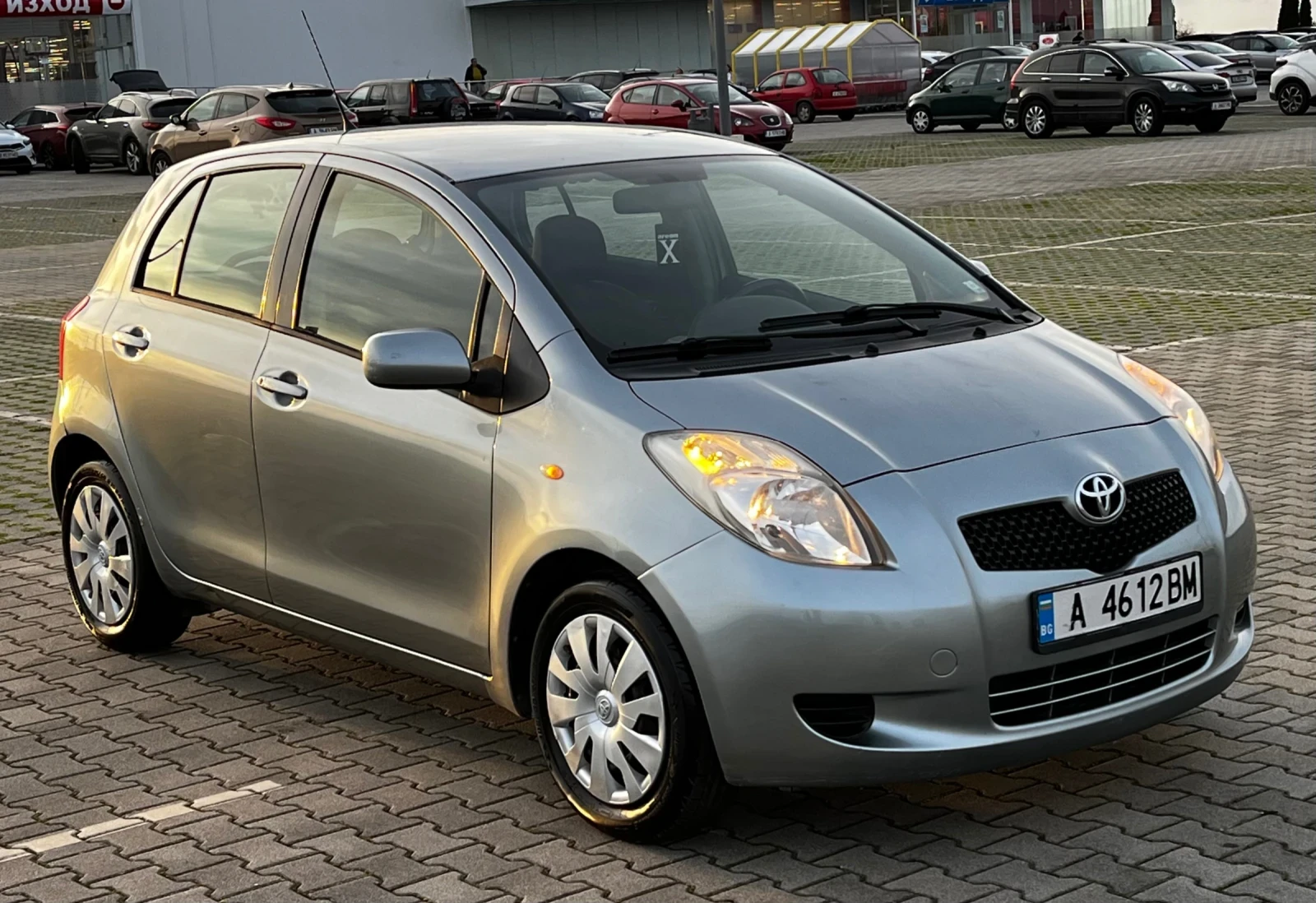 Toyota Yaris 1.3VVT/I/ГАЗ-БЕНЗИН - изображение 10