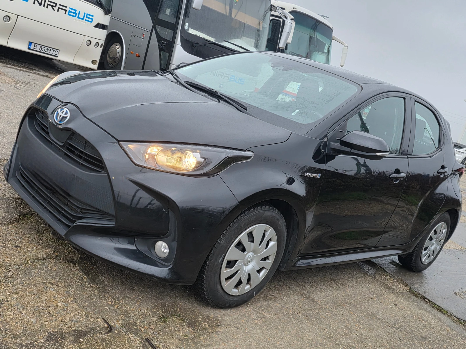 Toyota Yaris Yaris 116h France Business 5p + Stage Hybrid Acade | Mobile.bg � ����������� 3