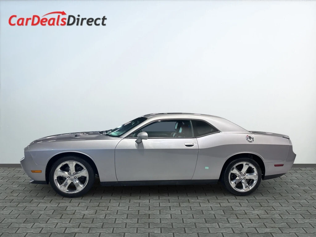Dodge Challenger * SXT /Leather/Heated Seats/Bluetooth/B Cam/Clean  - изображение 3