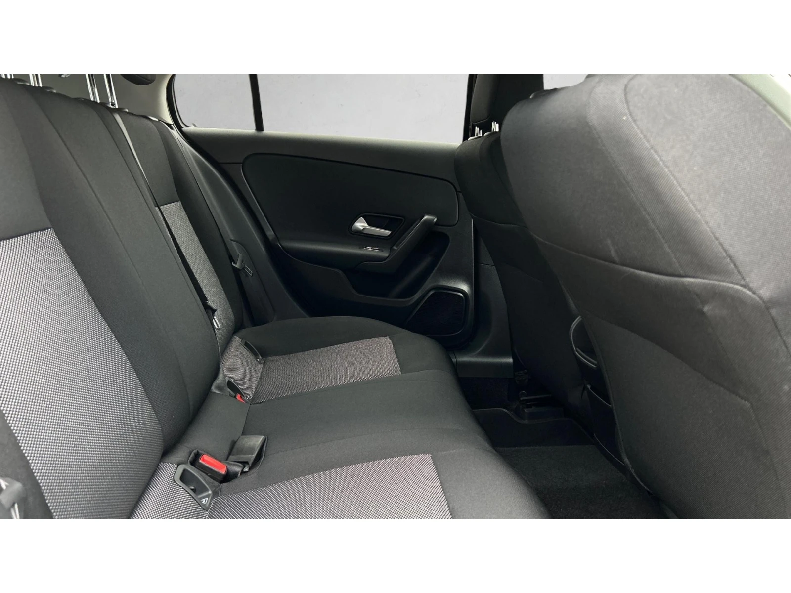 Mercedes-Benz A 160 Месечна вноска от 212   - изображение 10