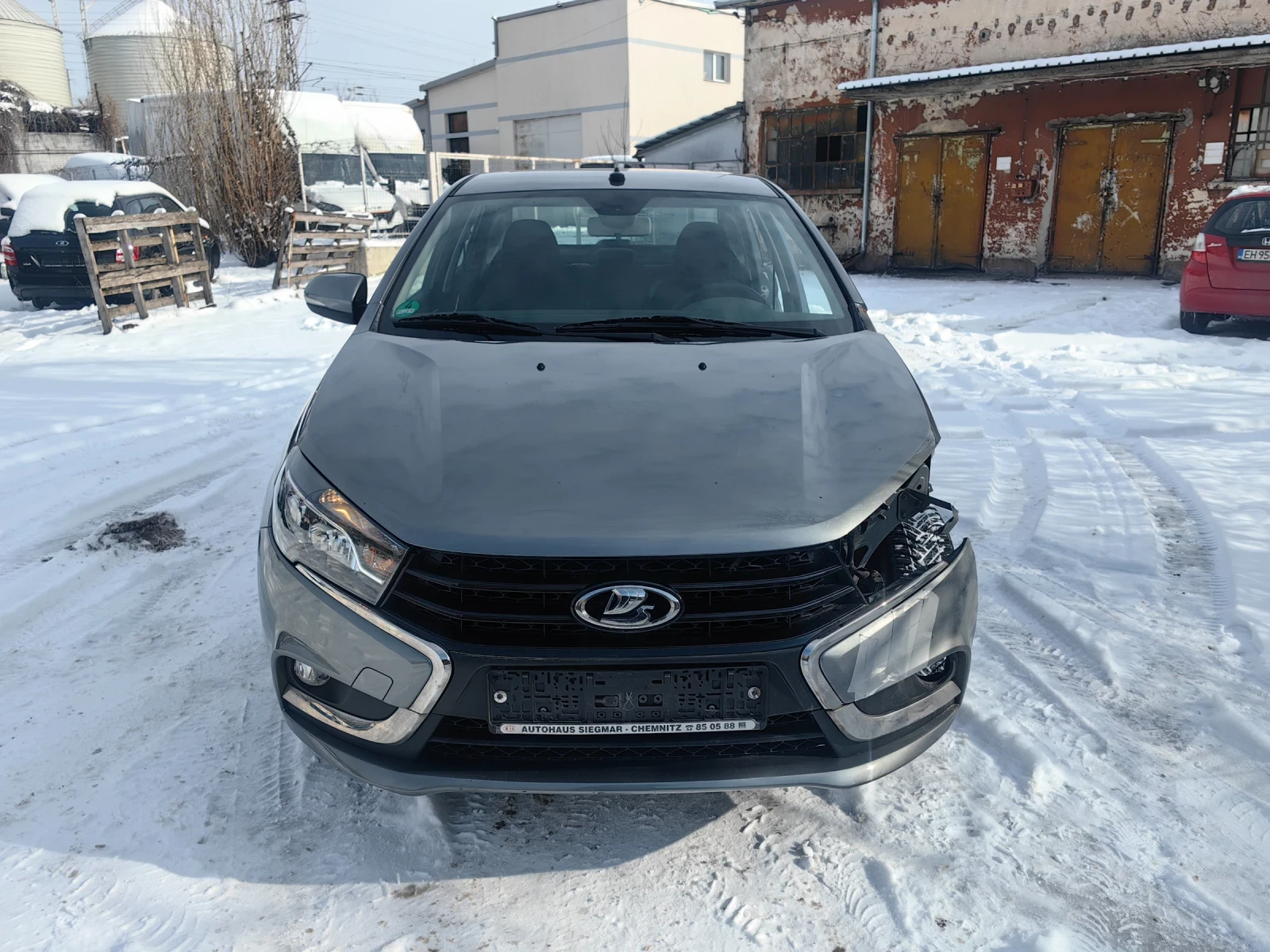 Lada Vesta ����� - �� �����  | Mobile.bg � ����������� 1