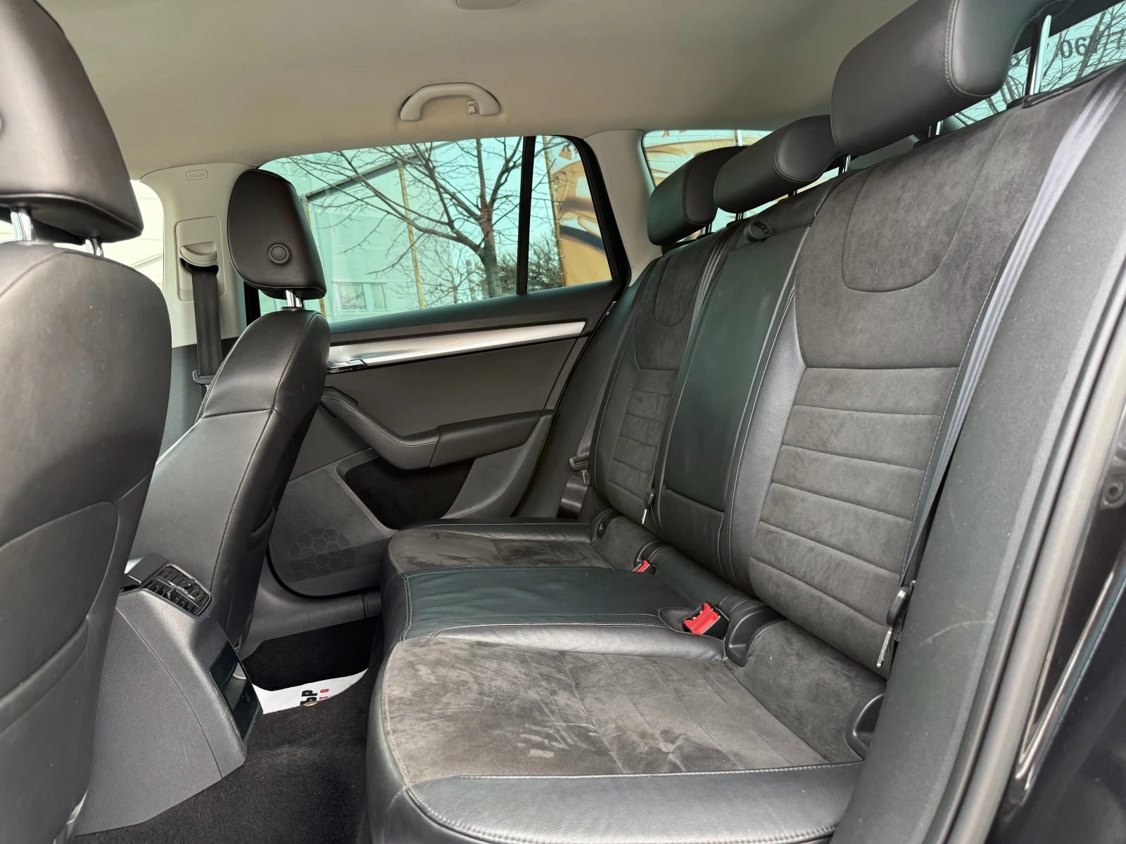 Skoda Octavia 1, 8 180кс./Автоматик - изображение 9