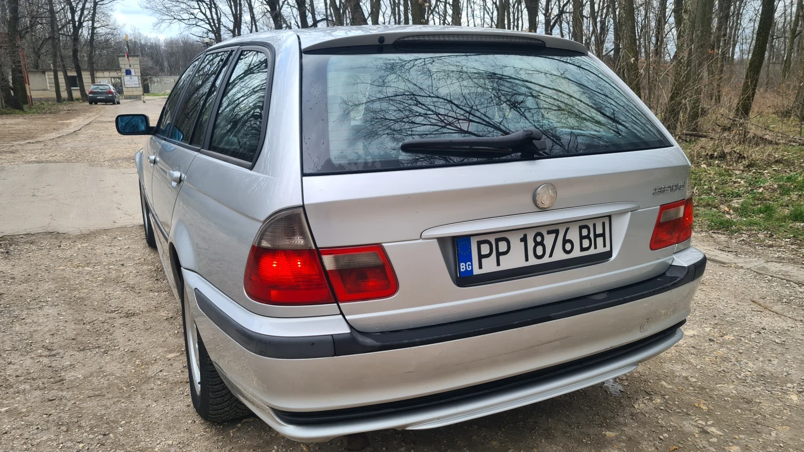BMW 320, снимка 9 - Автомобили и джипове - 53905005