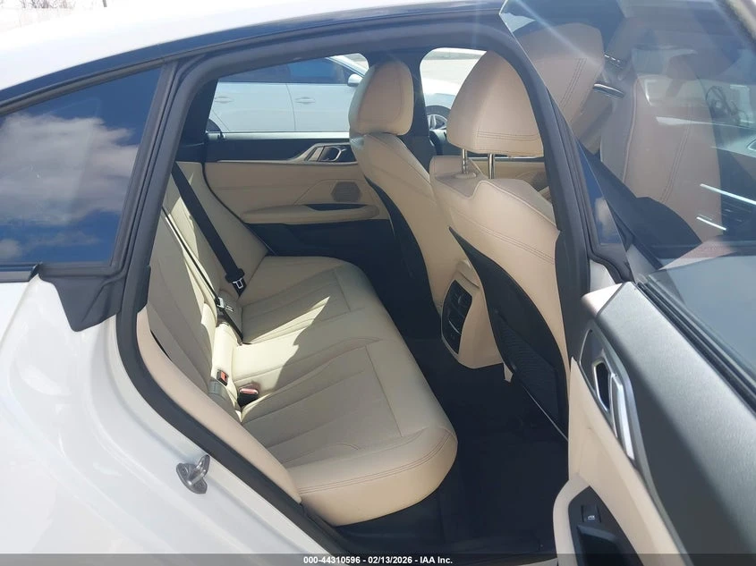 BMW 430 2.0l I Gran Coupe, снимка 8 - Автомобили и джипове - 54094721