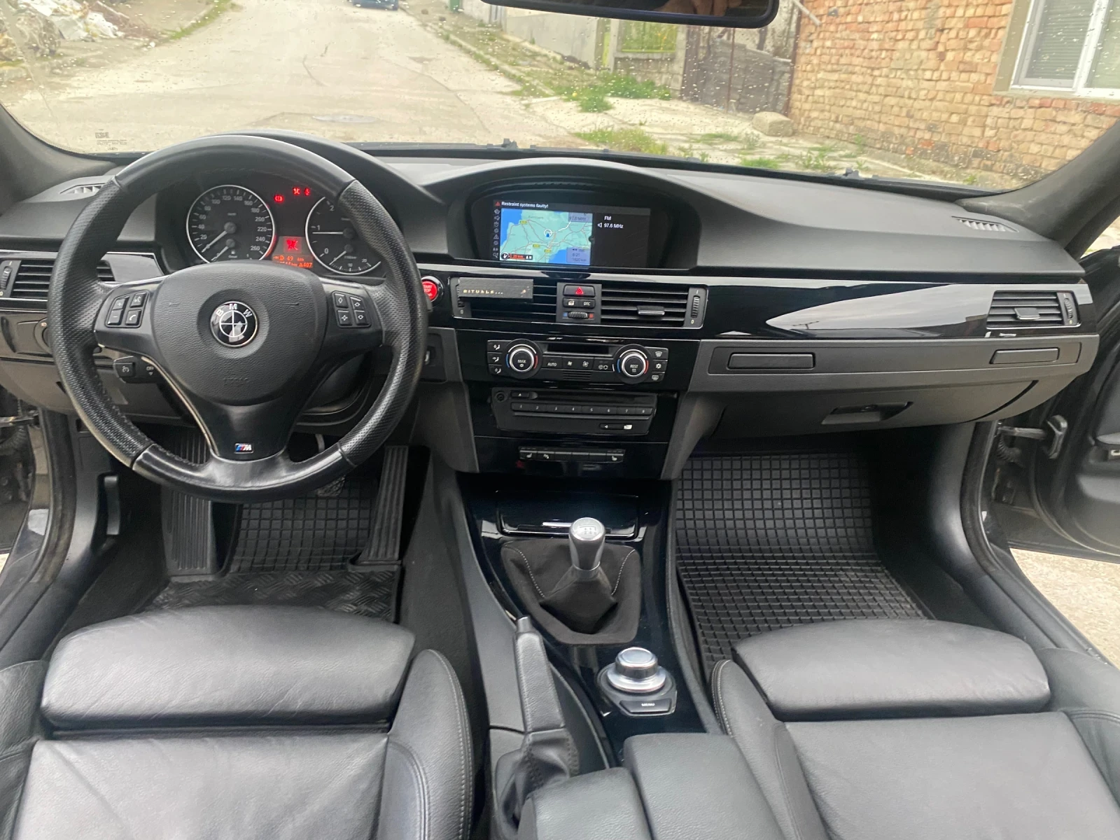 BMW 320 2.0-163кс, снимка 5 - Автомобили и джипове - 54169590