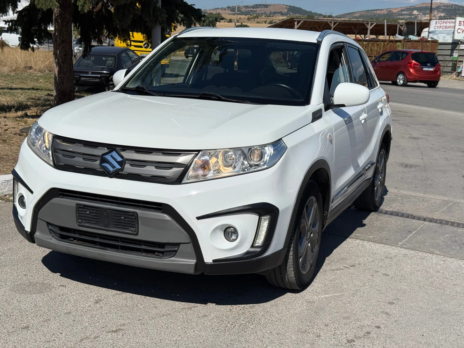 Suzuki Vitara 1.6DDIS V-TOP безплатна регистрация
