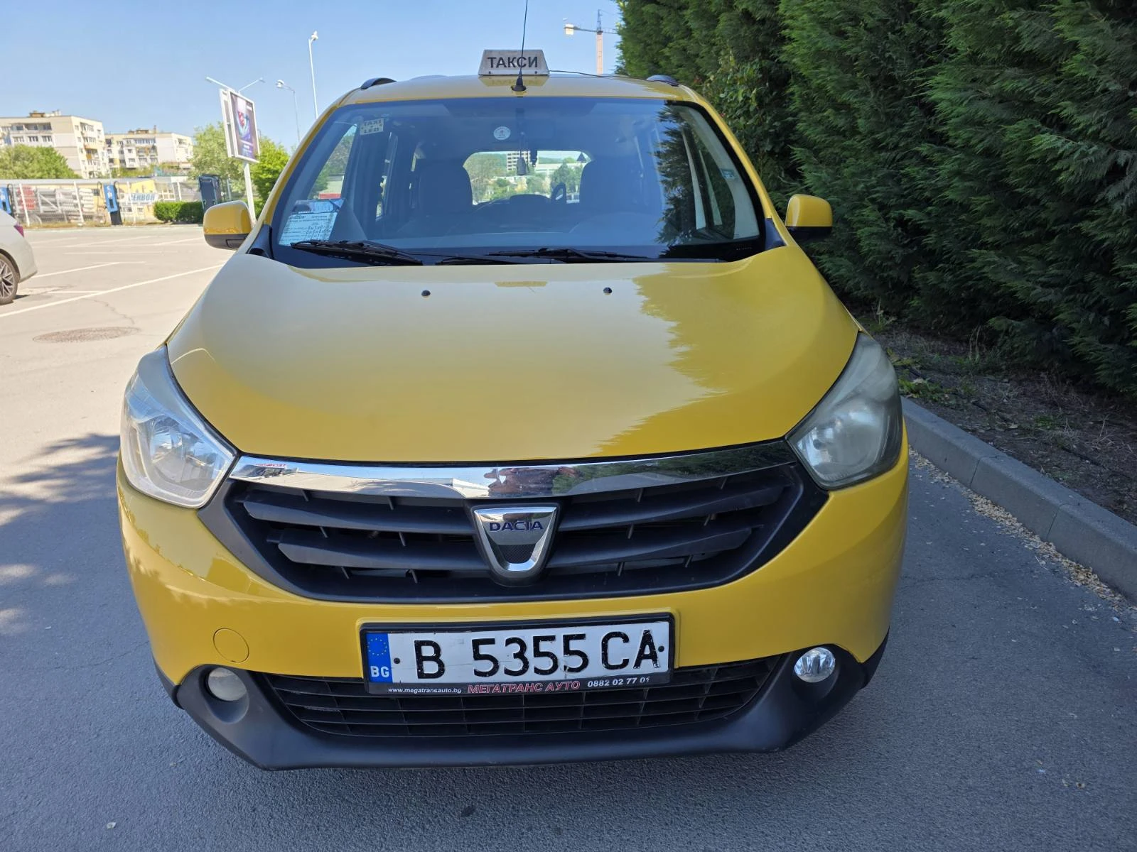 Dacia Lodgy 1.6 8V 6+ 1, снимка 3 - Автомобили и джипове - 54571324