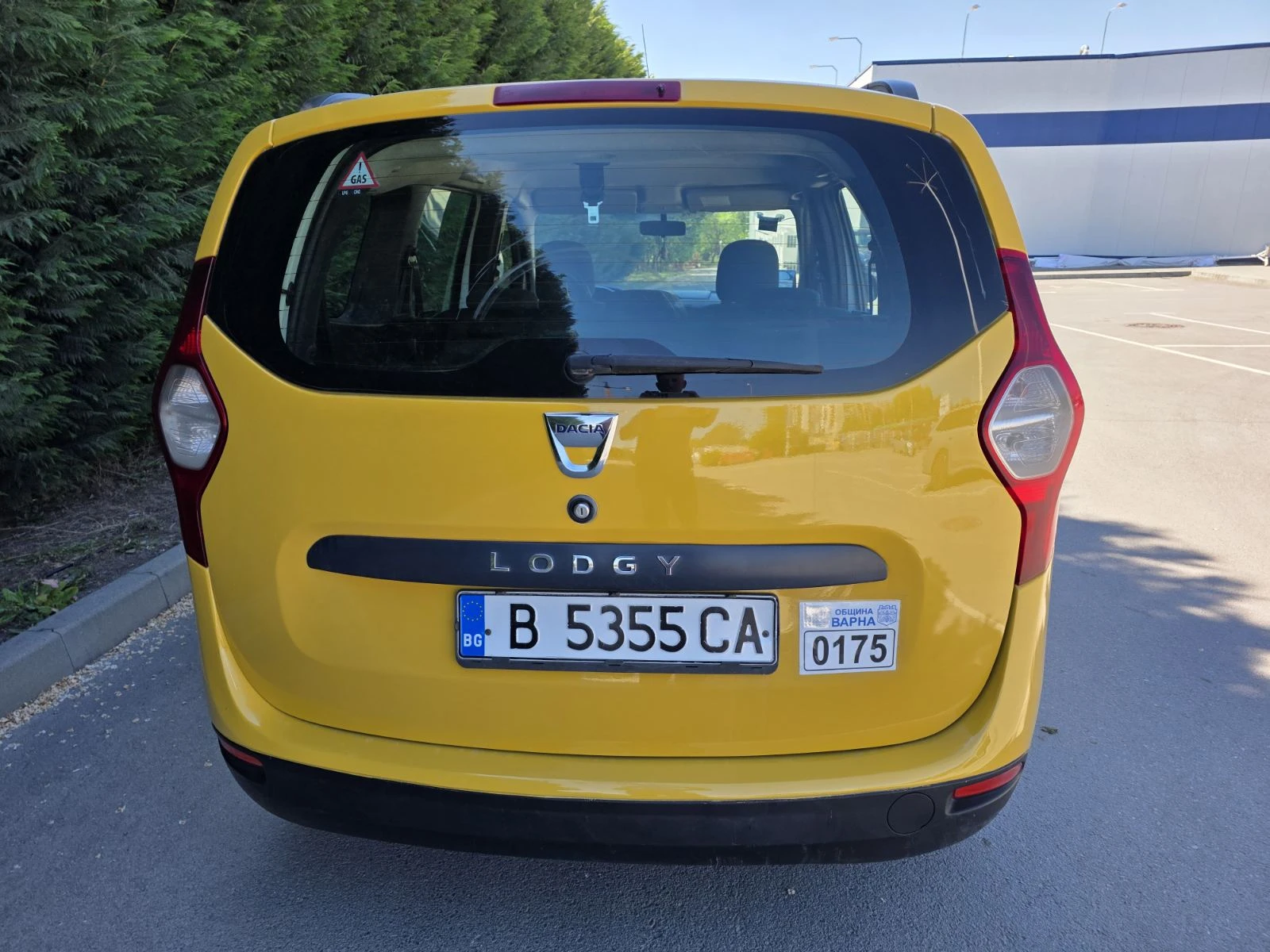 Dacia Lodgy 1.6 8V 6+ 1, снимка 6 - Автомобили и джипове - 54571324