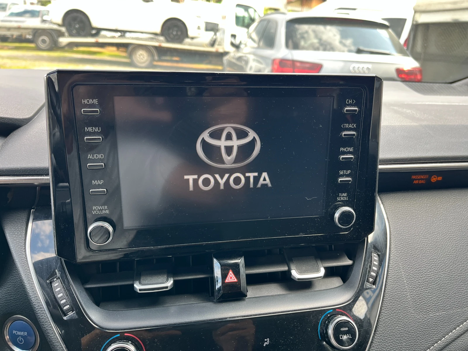 Toyota Corolla 1.8i HYBRID A�������� | Mobile.bg � ����������� 10