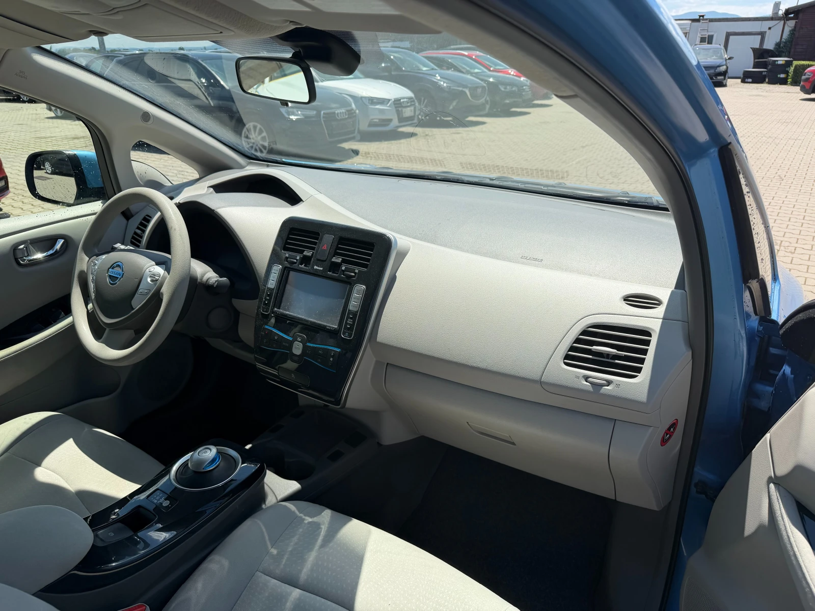Nissan Leaf  AVTOMAT/NAVI/KAMERA EURO 6, снимка 12 - Автомобили и джипове - 54836032