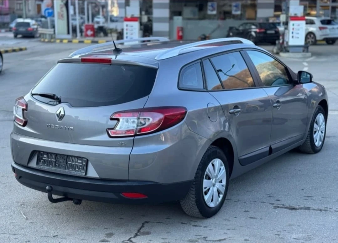 Renault Megane, снимка 3 - Автомобили и джипове - 55095274