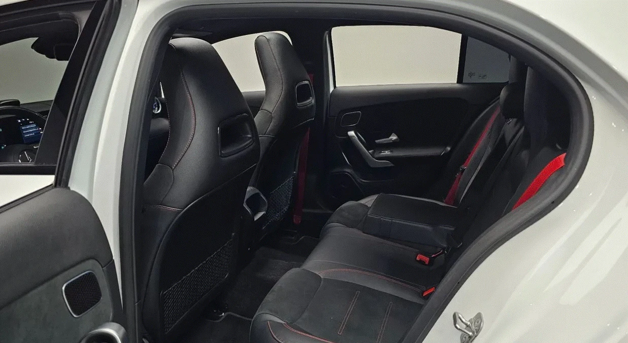 Mercedes-Benz A45 AMG S 4MATIC * ПАНОРАМА * КАМЕРА * BURMESTER * , снимка 10 - Автомобили и джипове - 55480749