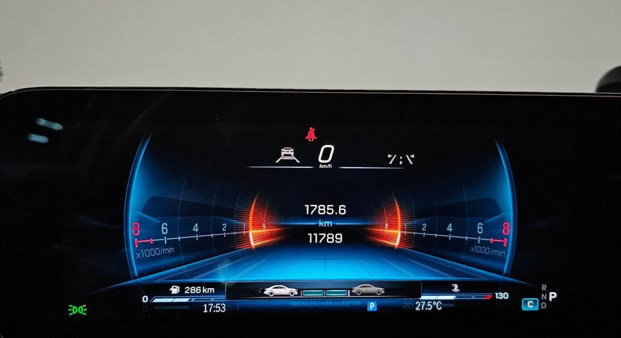 Mercedes-Benz A45 AMG S 4MATIC * ПАНОРАМА * КАМЕРА * BURMESTER * , снимка 8 - Автомобили и джипове - 55480749