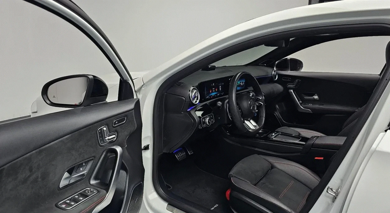 Mercedes-Benz A45 AMG S 4MATIC * ПАНОРАМА * КАМЕРА * BURMESTER * , снимка 5 - Автомобили и джипове - 55480749