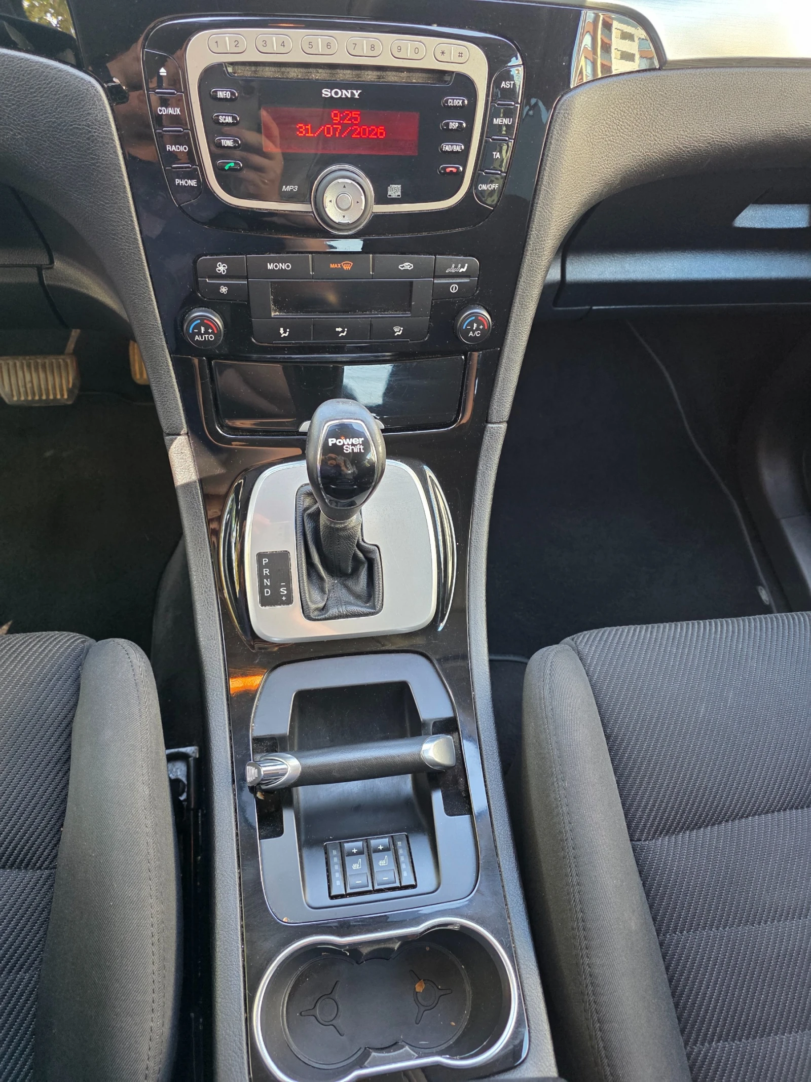 Ford Galaxy 2.0 TDCI TITANIUM, снимка 13 - Автомобили и джипове - 55484090