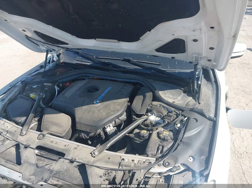 BMW 740 E xDrive PERFORMANCE* M SPORT* HEAD UP* PANO, снимка 9 - Автомобили и джипове - 55538084