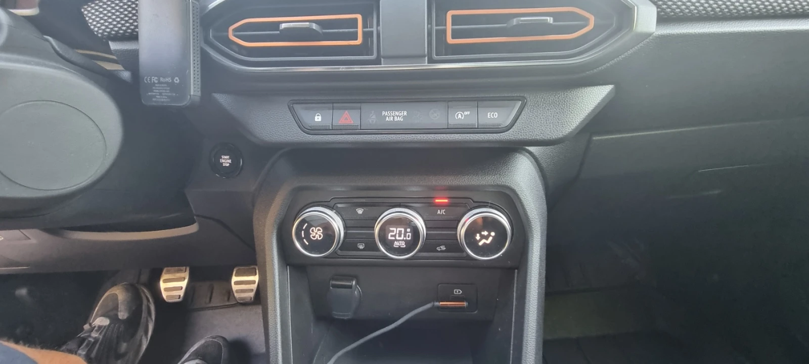 Dacia Sandero Dacia Sandero III Stepway ECO-G 100 | 20 374 км | , снимка 15 - Автомобили и джипове - 55565013