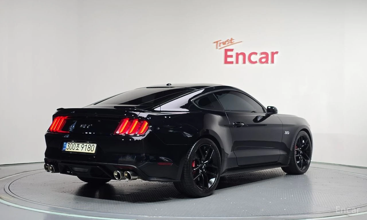 Ford Mustang GT* 5.0* V8* ПОДГРЕВ* ОБДУХВАНЕ* КАМЕРА* КЕЙЛЕС* , снимка 2 - Автомобили и джипове - 55722402
