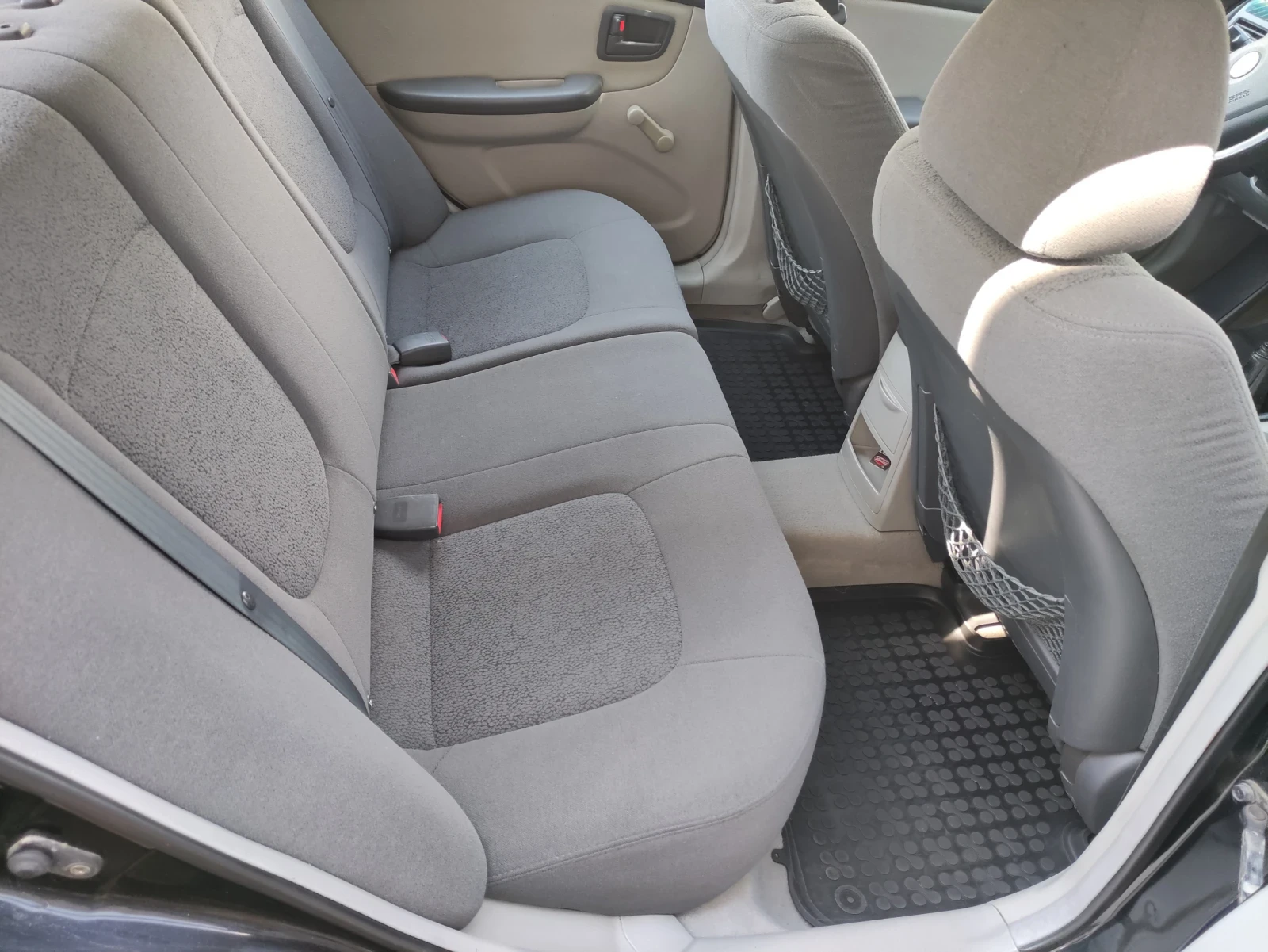 Kia Cerato, снимка 14 - Автомобили и джипове - 55969371