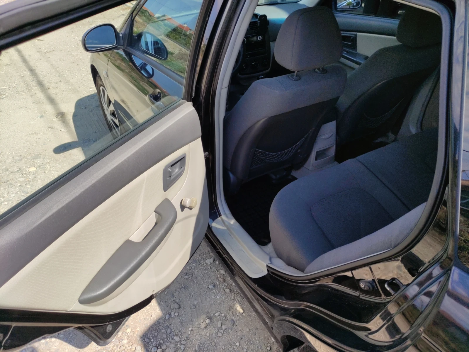 Kia Cerato, снимка 11 - Автомобили и джипове - 55969371