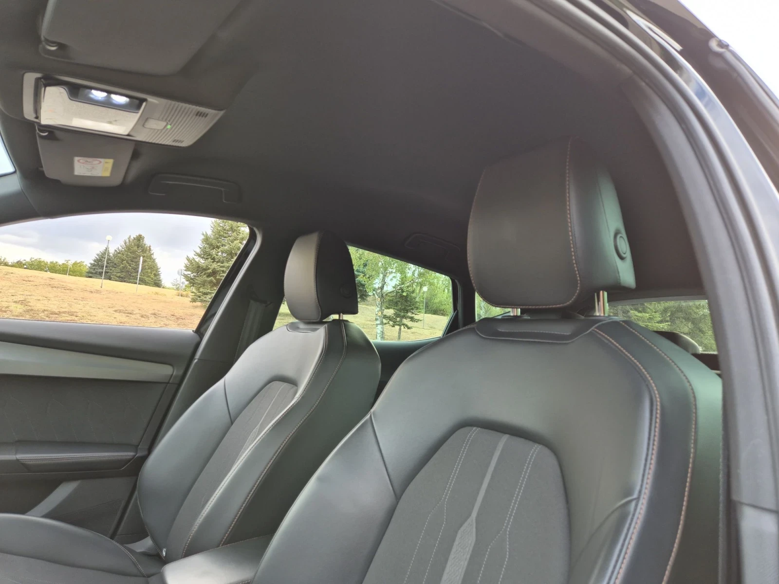 Cupra Formentor 2.0TDI 4Drive Distr Keyless Кожа Камера , снимка 13 - Автомобили и джипове - 56188977