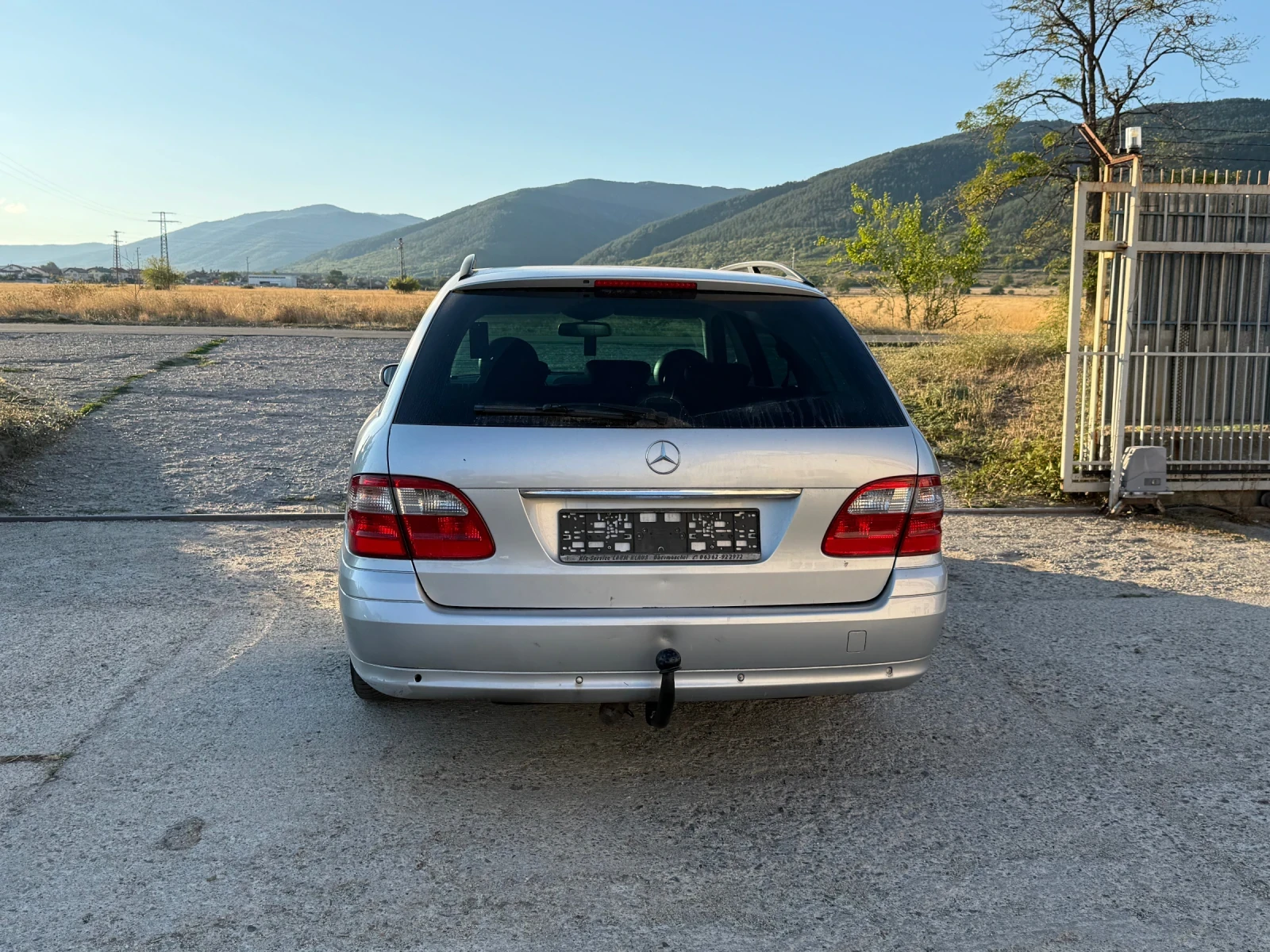 Mercedes-Benz E 220 W211 OM646 5G-Tronic, снимка 3 - Автомобили и джипове - 56196049