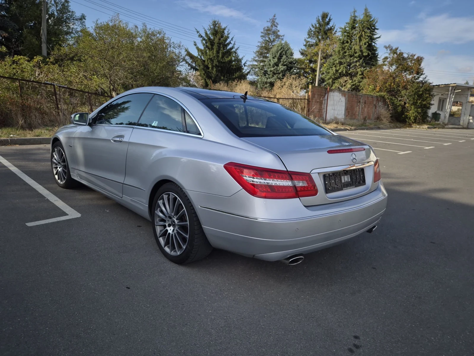 Mercedes-Benz E 350 Coupe, снимка 2 - Автомобили и джипове - 56705493