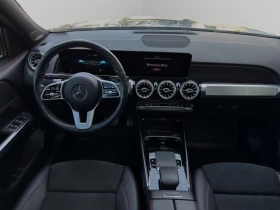 Mercedes-Benz GLB 250 4MATIC* AMG* BURMESTER* DISTRONIC* 360 CAM* ПАНО, снимка 9