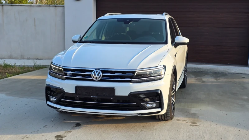 VW Tiguan R-Line, снимка 6 - Автомобили и джипове - 47571128