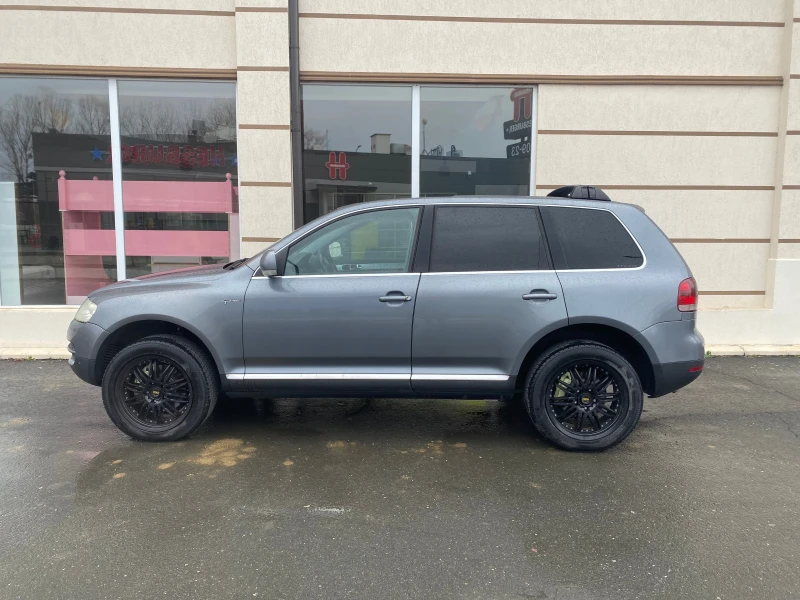 VW Touareg, снимка 4 - Автомобили и джипове - 48417081