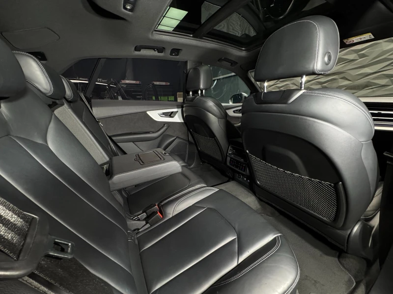 Audi Q8 50TDI Quattro S-line* Matrix* Bang&Olufsen* HuD* 3, снимка 6 - Автомобили и джипове - 51533529
