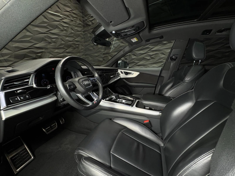 Audi Q8 50TDI Quattro S-line* Matrix* Bang&Olufsen* HuD* 3, снимка 8 - Автомобили и джипове - 51533529
