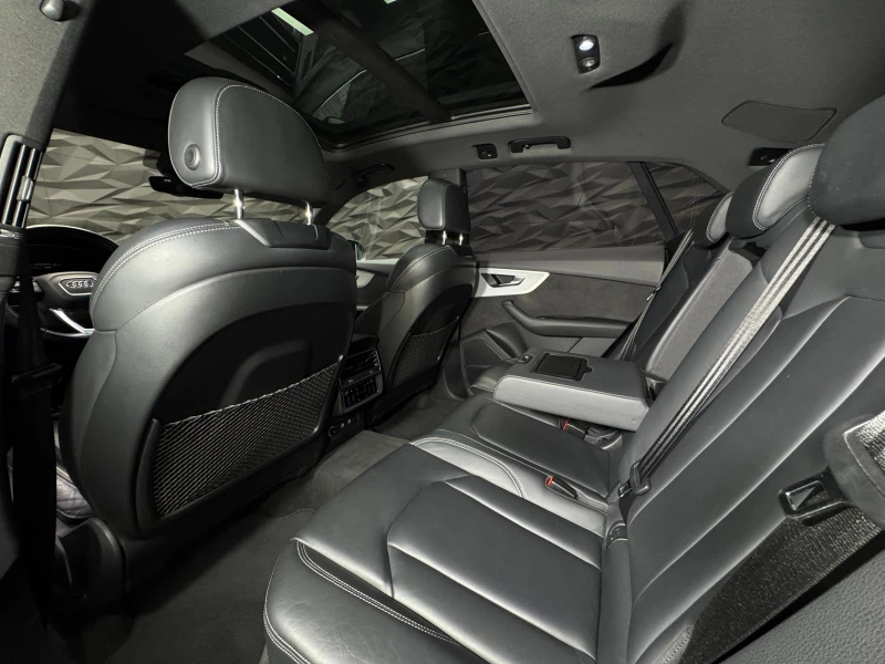 Audi Q8 50TDI Quattro S-line* Matrix* Bang&Olufsen* HuD* 3, снимка 5 - Автомобили и джипове - 51533529