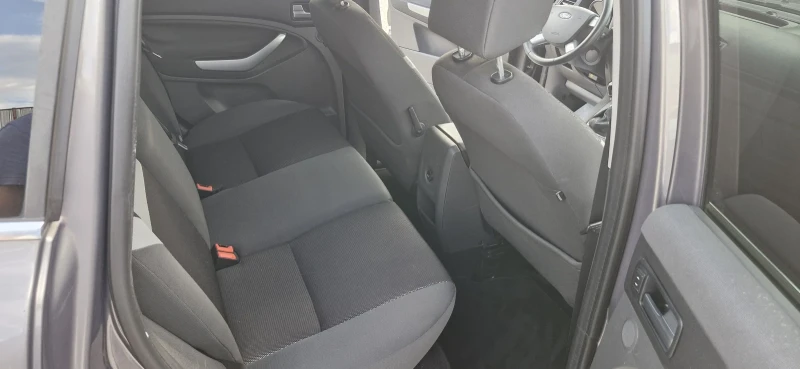 Ford Kuga 2.0cdti 163hp 4x4, снимка 15 - Автомобили и джипове - 52280083