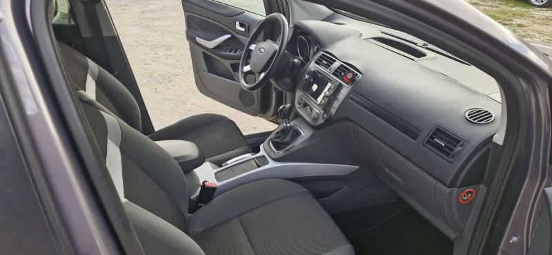 Ford Kuga 2.0cdti 163hp 4x4, снимка 12 - Автомобили и джипове - 52280083