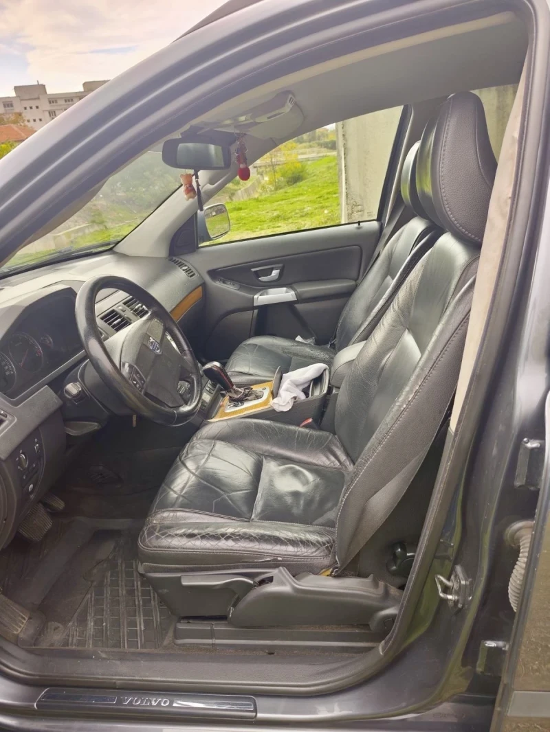 Volvo Xc90, снимка 8 - Автомобили и джипове - 52680431