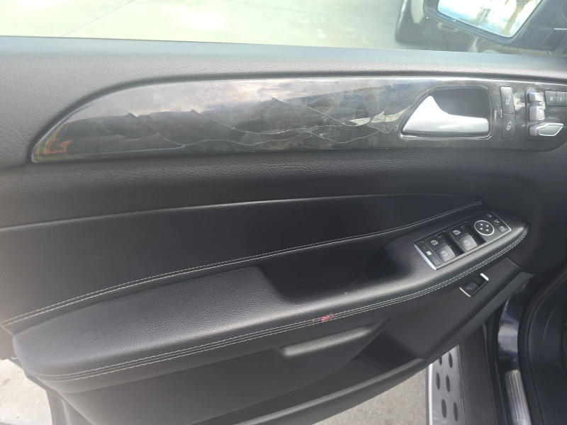 Mercedes-Benz GLE 350, снимка 9 - Автомобили и джипове - 53121850