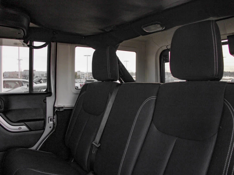 Jeep Wrangler RUBICON* РЪЧКА* OFFROAD* ЛЕБЕДКА, снимка 14 - Автомобили и джипове - 53538833