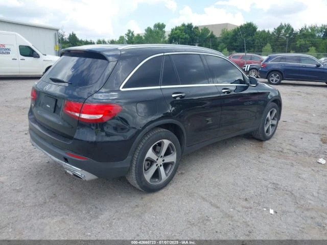 Mercedes-Benz GLC 300 ПОДГРЕВ* КАМЕРА* КЕЙЛЕС* LANE* ASSIST - изображение 2