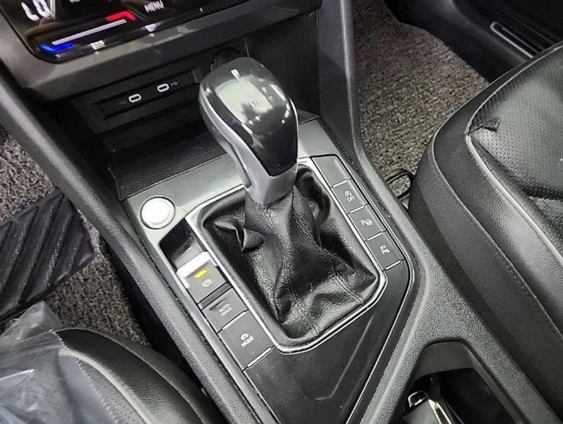 VW Tiguan 2.0 TSI Prestige| 180к.с., снимка 8 - Автомобили и джипове - 56161921