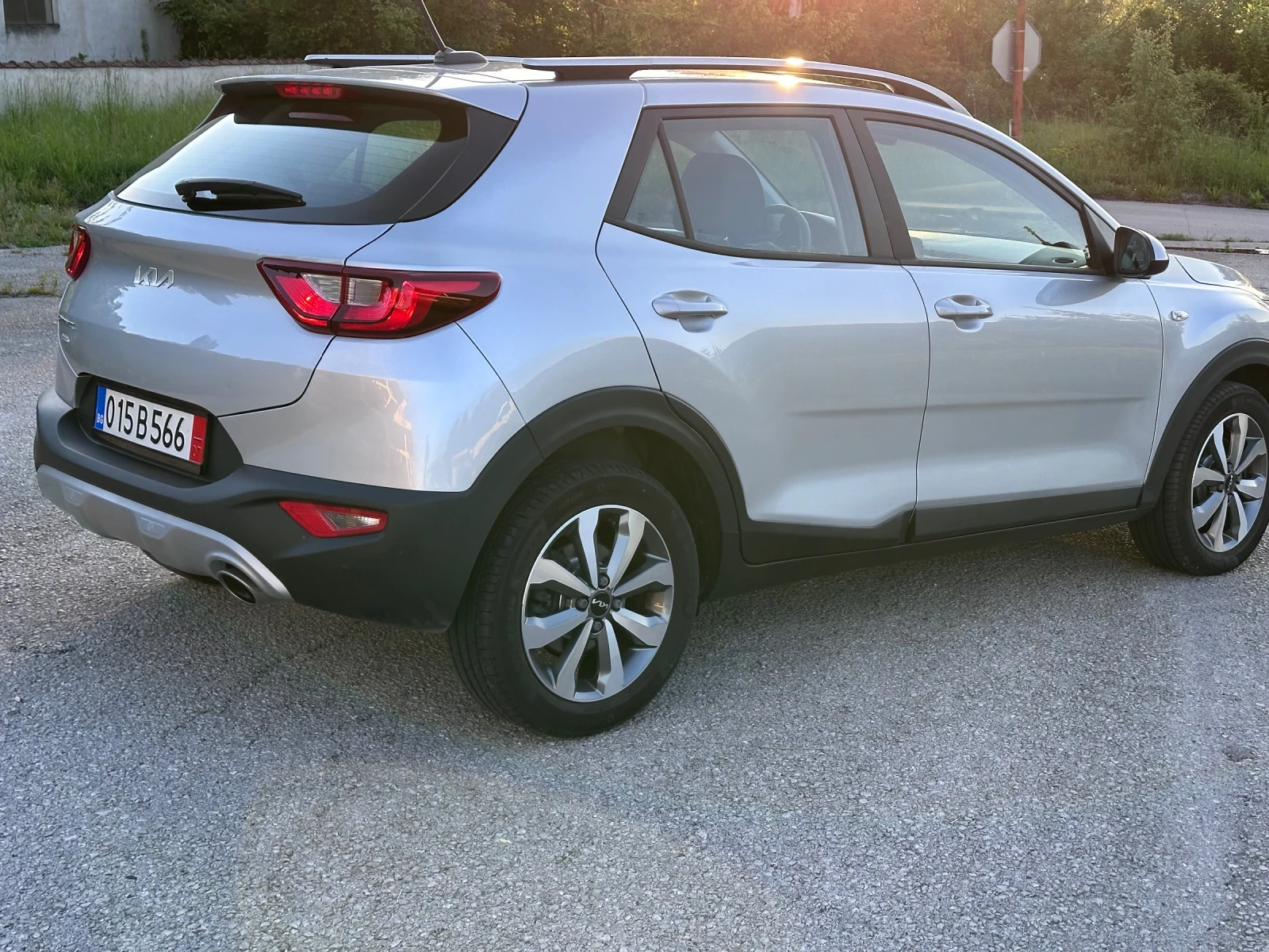 Kia Stonic 1.0 2022г 50 хил км.НЕРАЗЛИЧИМА ОТ НОВА !!! - изображение 5